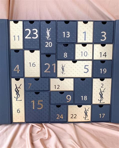 calendario dell'avvento 2023 yves saint laurent|ysl advent calendar.